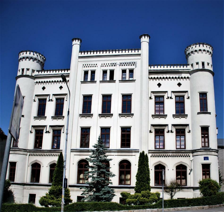 Villa La Val, Apartamenty Wałbrzych Extérieur photo